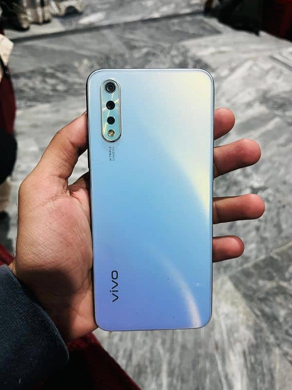 Vivo s1 1