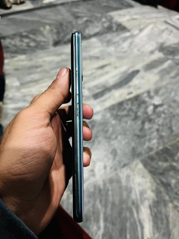 Vivo s1 2