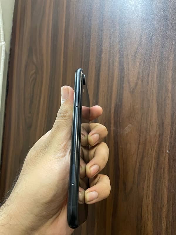 iPhone XR Non Pta Factory Unlock 64gb 1