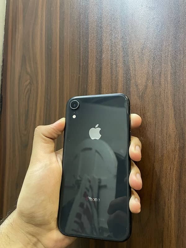 iPhone XR Non Pta Factory Unlock 64gb 4