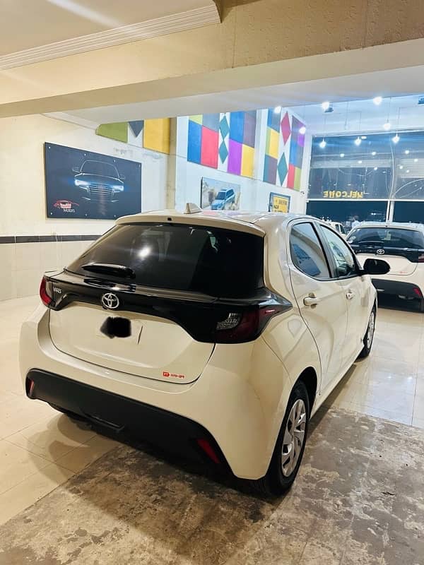 Yaris Hatchback 2022 1