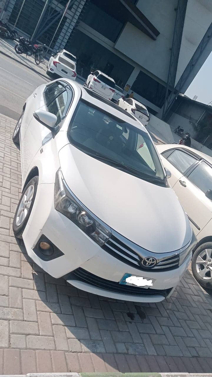 Toyota Corolla Altis 2014 1