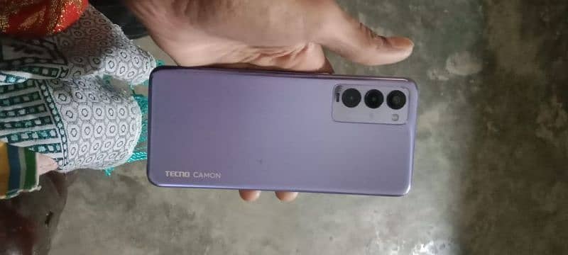 Tecno caman 18t 0