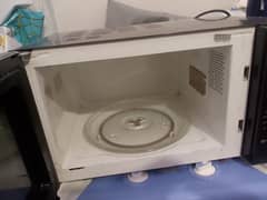 Microwave oven