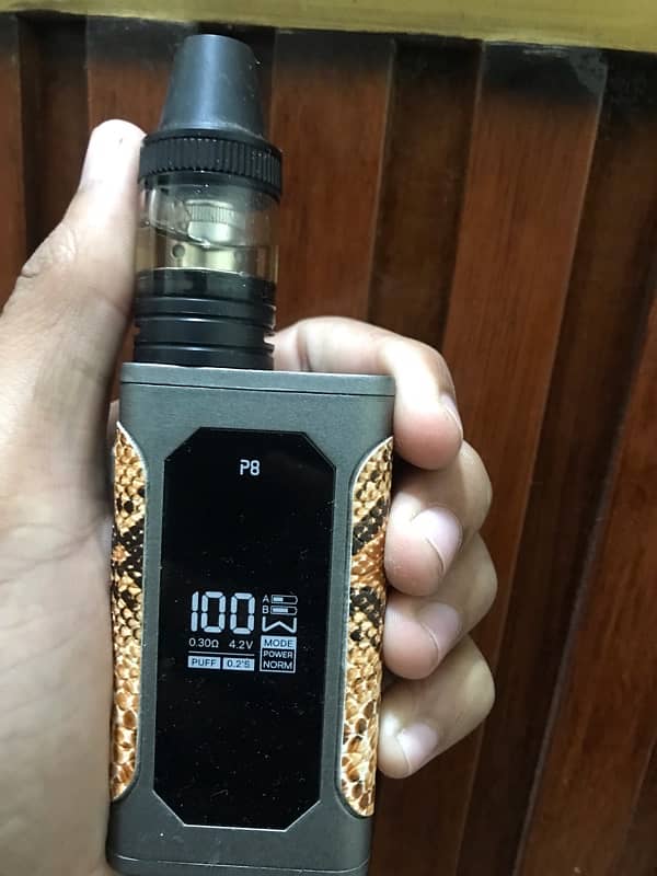 p8 vape with Tokyo 60ml flavour free 2