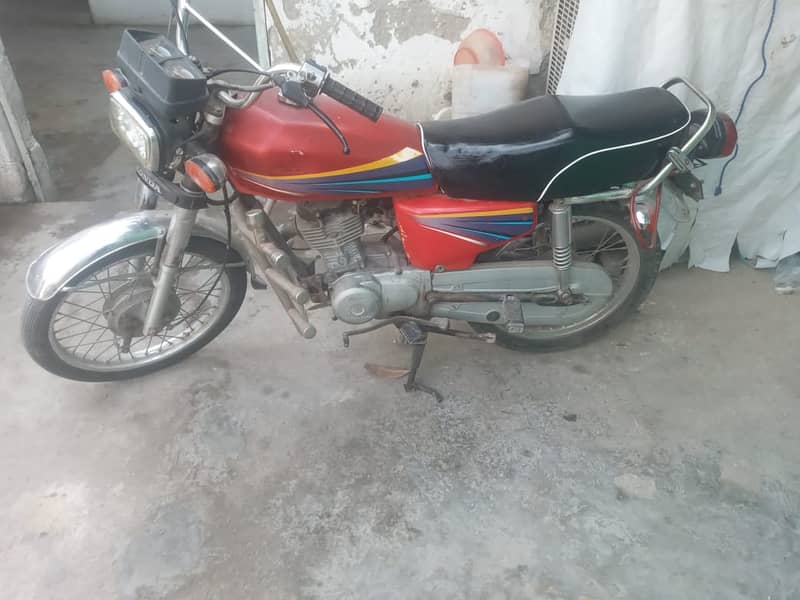 Honda CG 125 2012 1