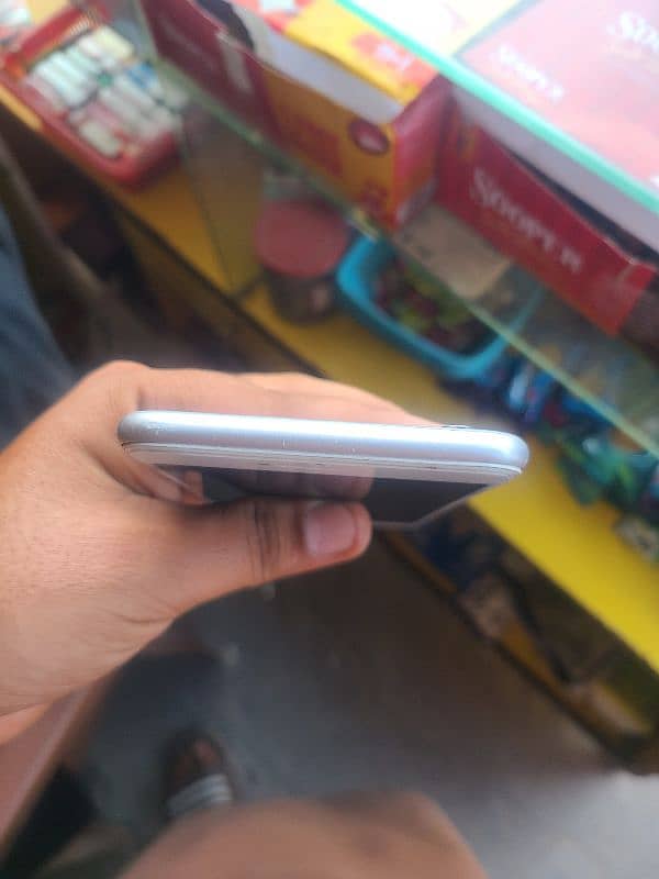 iphone 6 plus 64gb pta approved 1