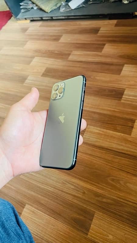 iPhone 11 pro non pta 7