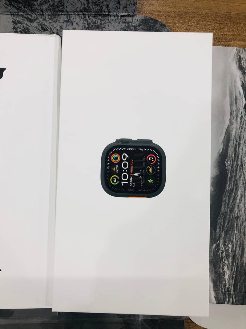 Apple Watch Ultra 2 49mm Taitanium Case New 2