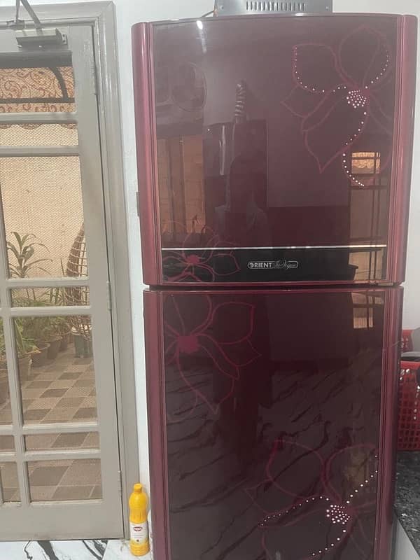 orient refrigerator outclass like brand new 4