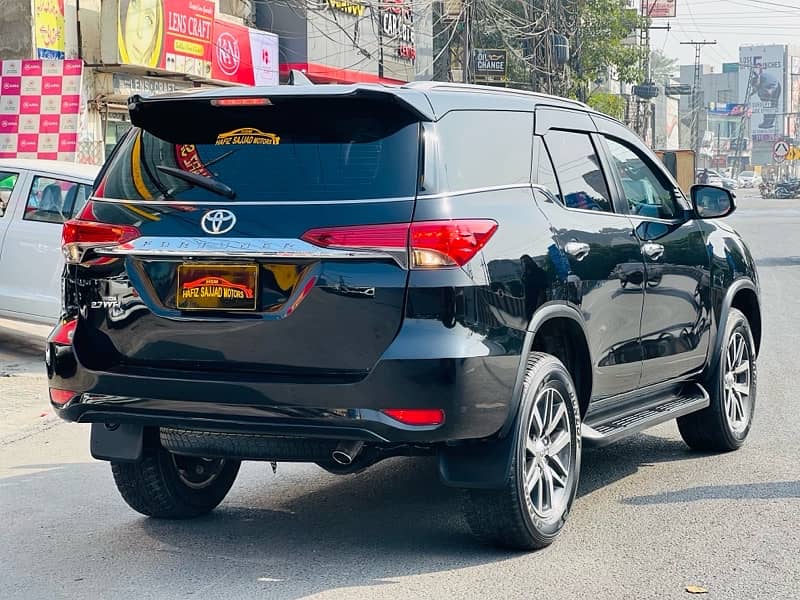 Toyota Fortuner 2.7 V Edition X4 2018 1