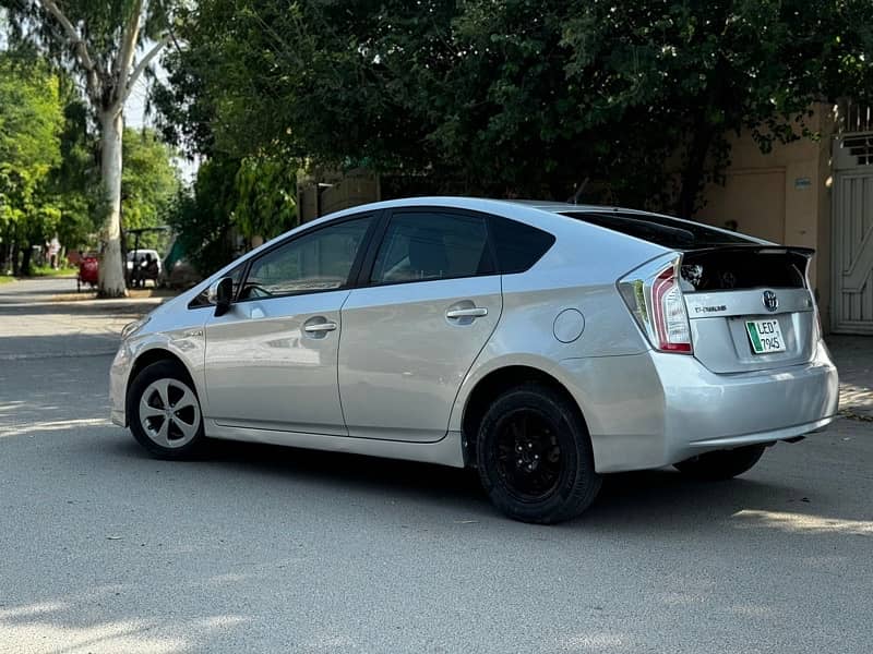 Prius Full option 4