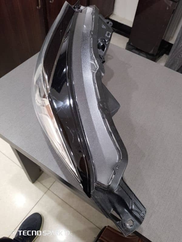 lift side head light Honda vezzal rs 2019 3