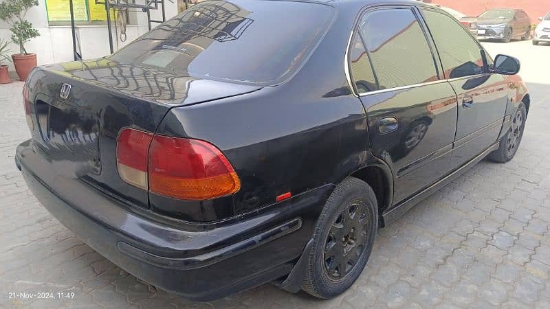 Honda Civic VTi 1998 3