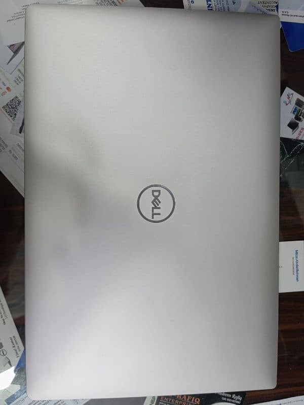 DELL XPS 3