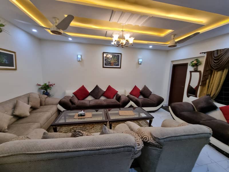 10 Marla House For Sale In Main Boulevards Defence Road Opposite Adil Hospital 4