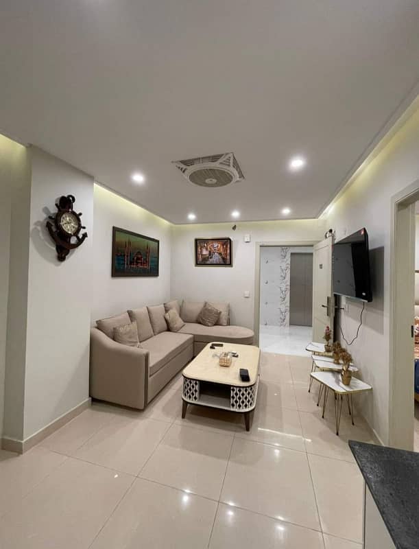 1 Bedroom VIP Full furnish flat per day available in Bahria town Lahore 7