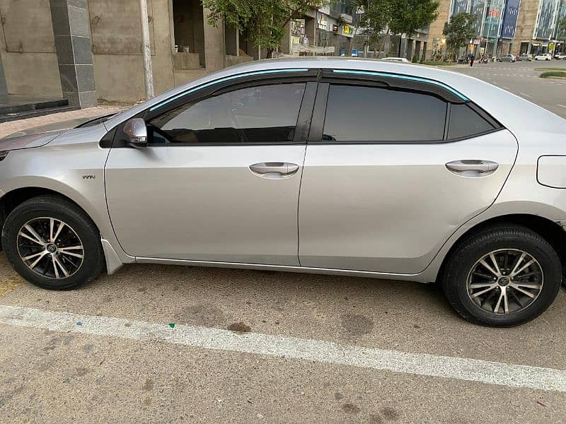 Toyota Corolla GLI 2019 9