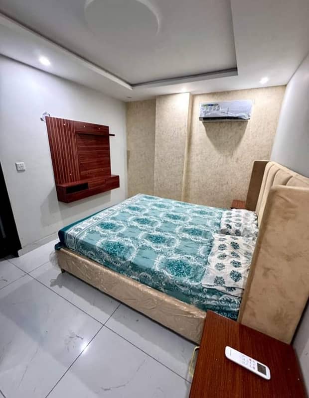 1 Bedroom VIP Full furnish flat per day available in Bahria town Lahore 14