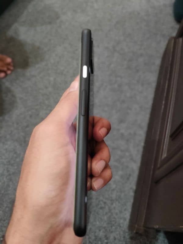 pixel 4xl 6/128gb 10/10 condition bilkul ok he urgent sale 03266213513 2