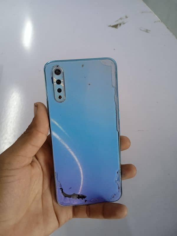 vivo s1 4