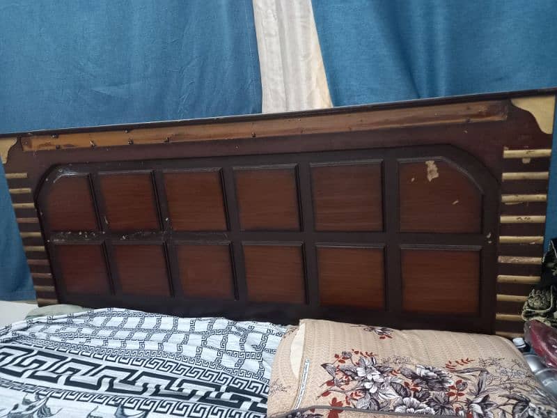 duble bed with metres for sale urgently 2