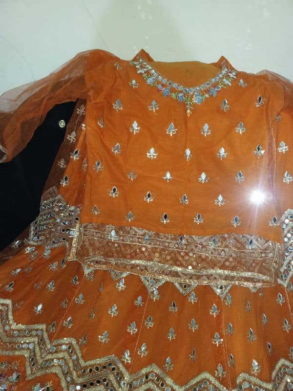 mehndi bride lehnga orange color 3