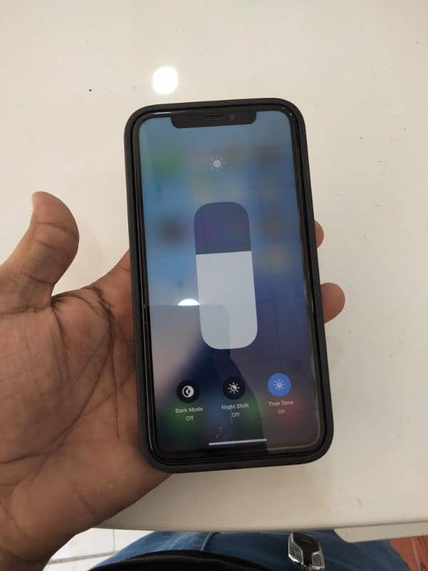 I phone 11 pro factory unlocked 8