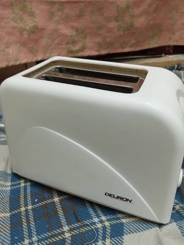 Bread Toaster 3