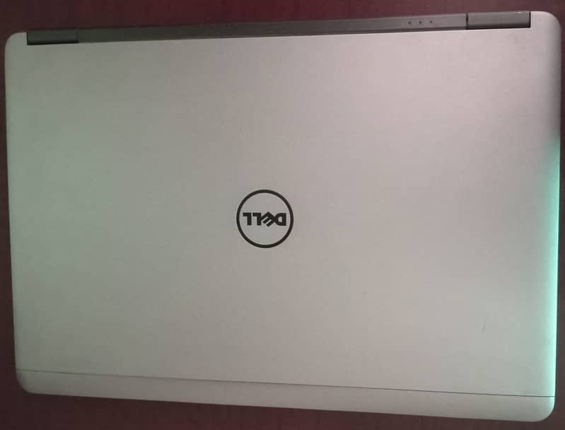 Dell Latitude e7440 i5 4th Gen 8 GB RAM 1