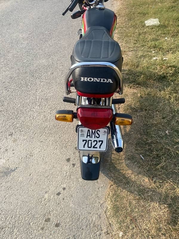 Honda cd 70 9