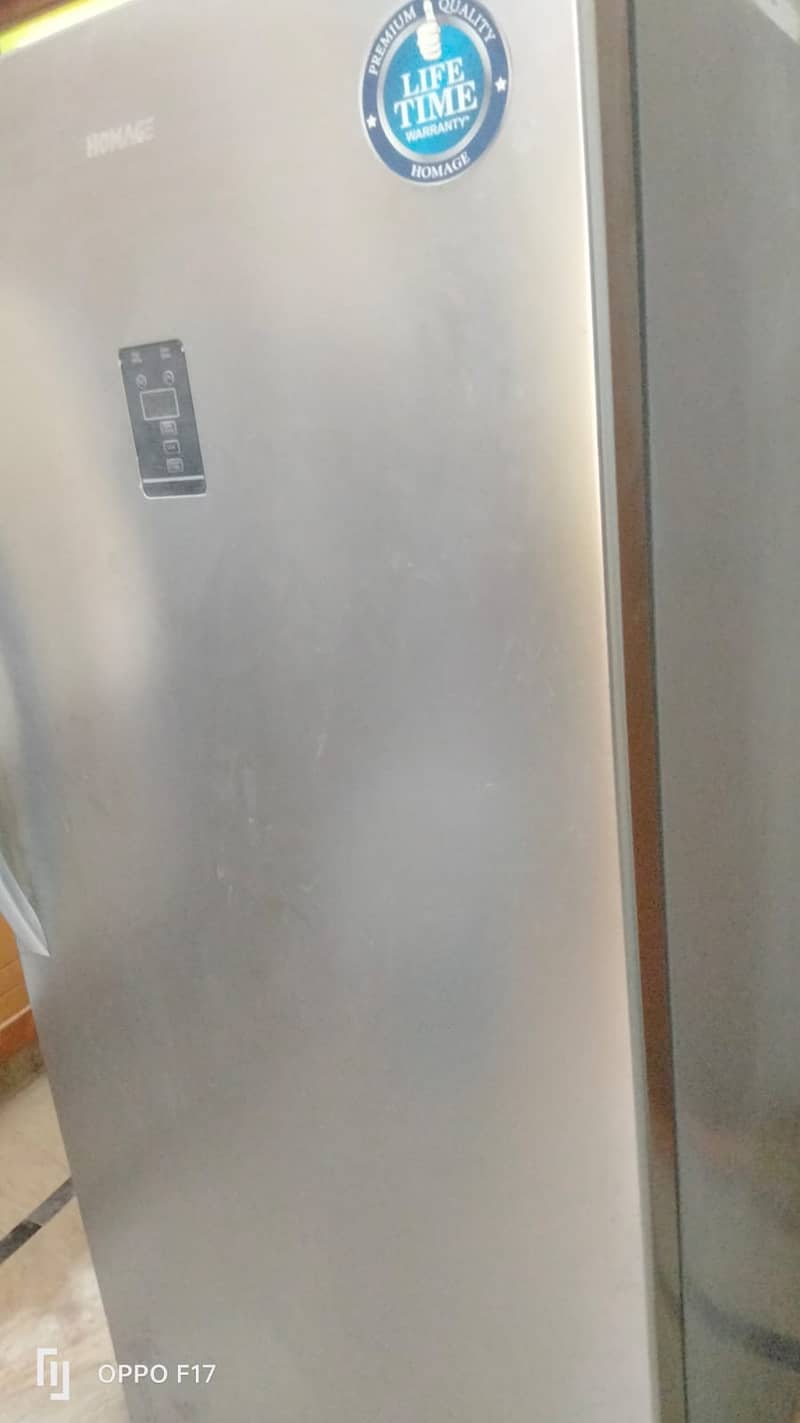 Homeage deepfreezer HCF 400v 1