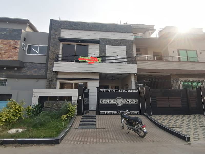 Brand new modern House for sale 5.50 marla 2