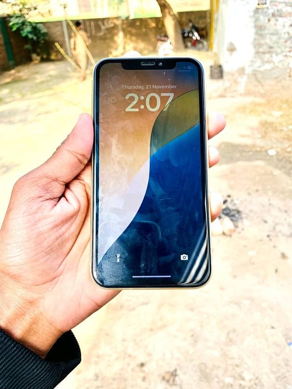 iPhone XR 64GB Non pta 03095223360 Call 3