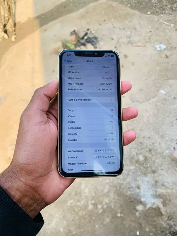 iPhone XR 64GB Non pta 03095223360 Call 4