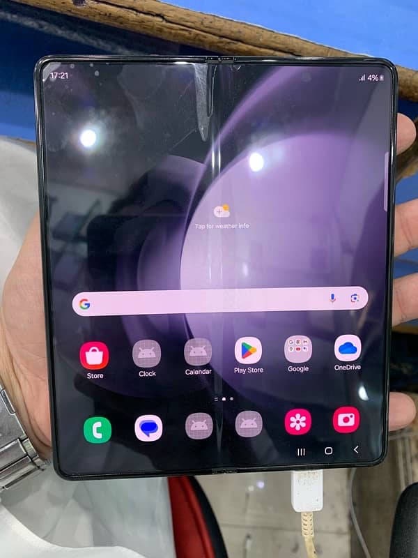 SAMSUNG GALAXY Fold 5 12/512gb official pta approved 2