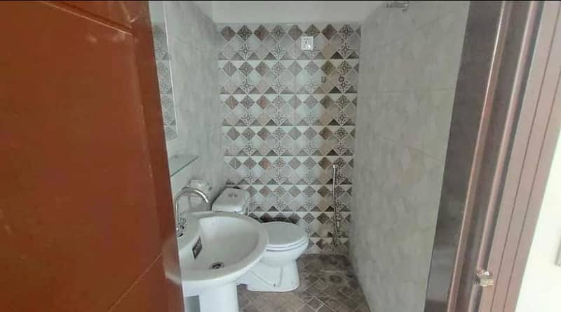 STUDIO LUXURY APPARTMENT AVAILBLE FOR RENT AT GULBERG GREEEN ISLAMABAD 4