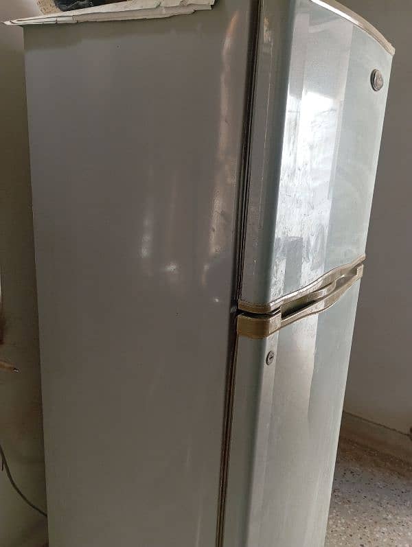 Dawlance Refrigerator Available 3