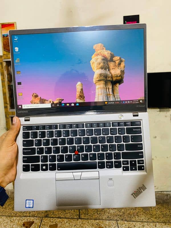 Lenovo x1 carbon i7 7th ultra slim 0