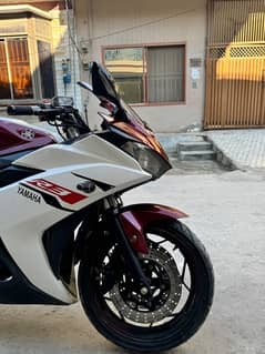 Yamaha R3