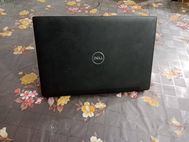 Dell i7 8th generation touch screen laptop 2