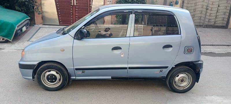 Hyundai Santro 2004 3