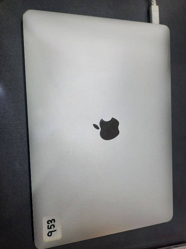 Apple Macbook pro 2017 5