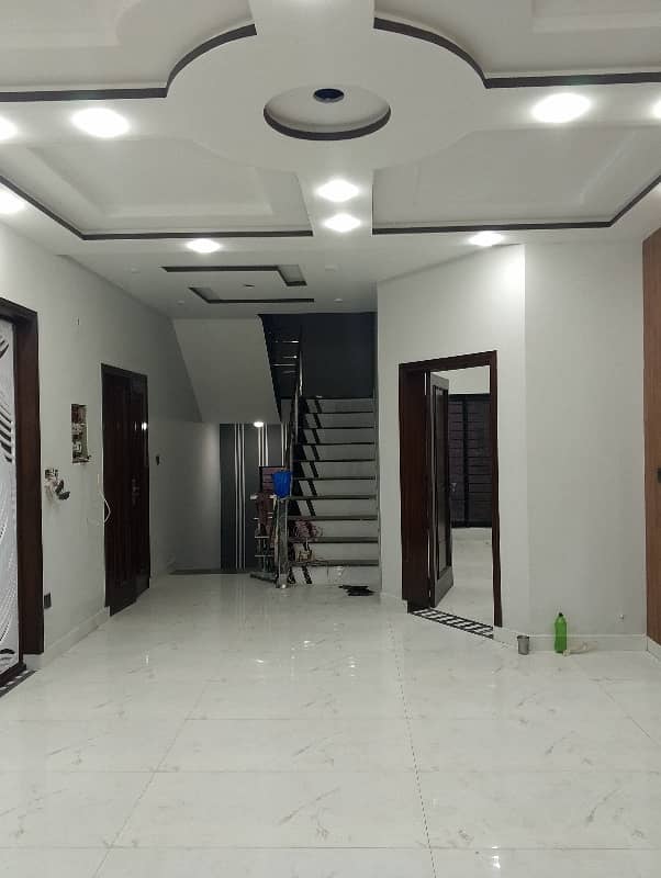 10 Marla New House On 60 Feet Road ( Corner + Facing Park ) In Gulshan e Lahore Society 3