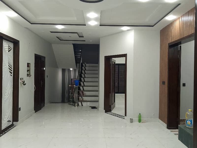 10 Marla New House On 60 Feet Road ( Corner + Facing Park ) In Gulshan e Lahore Society 32