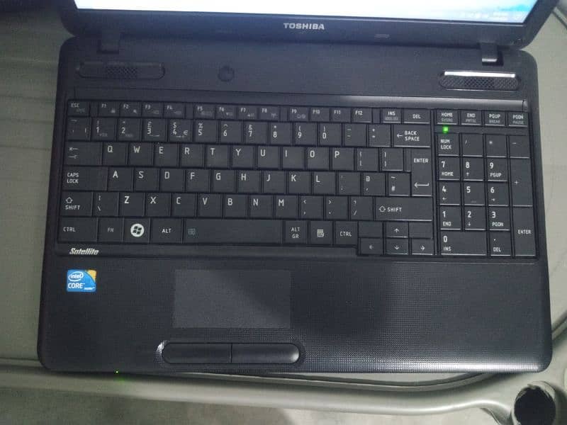 Laptop for sale, Intel(R) 2