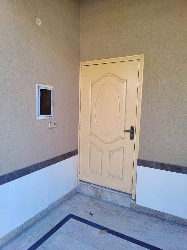 10 Marla 3 Bed Upper portion for Rent Prime Location Allah Iqbal Town 3