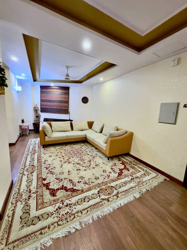 E11 3 bedroom lavish furnished apartment available on rent for perday and weekly basis 9