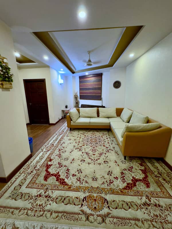 E11 3 bedroom lavish furnished apartment available on rent for perday and weekly basis 30