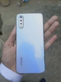 vivo s1